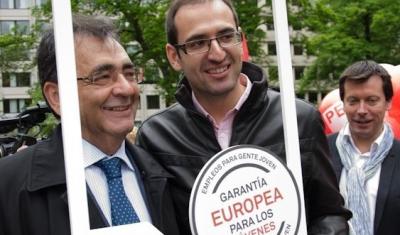 Sergio Gutierrez and Cercas during the launch of the campaign for a European Youth Guarantee